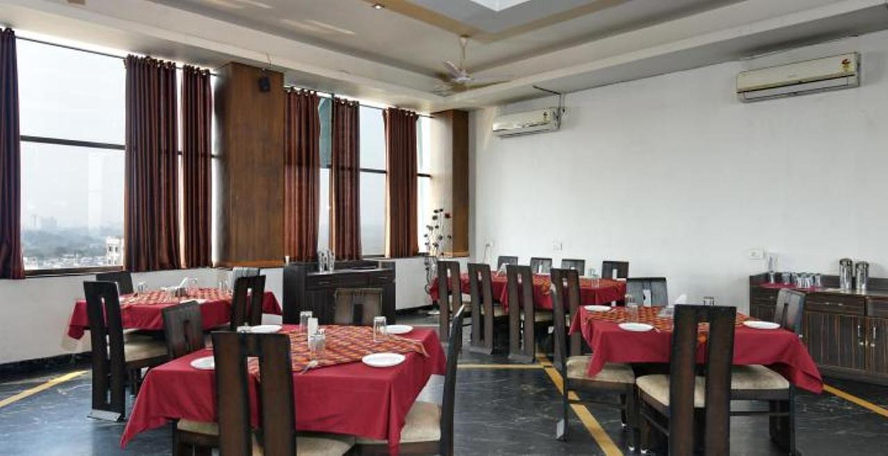 Hotel Pink Pearl Raigarh Экстерьер фото